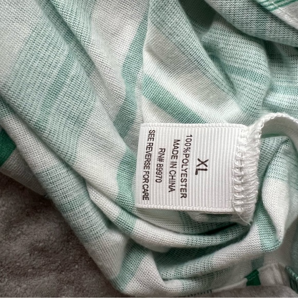 Eden & Olivia Green and White Summer Button Up Blouse Size XL - Picture 9 of 11